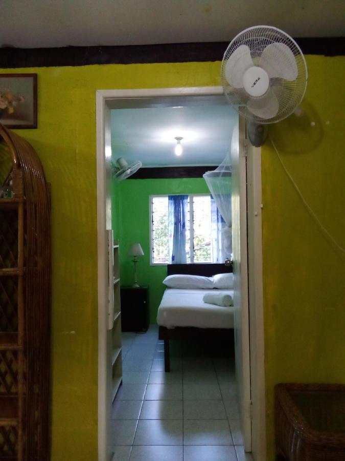 Island Home Honiara Exterior photo