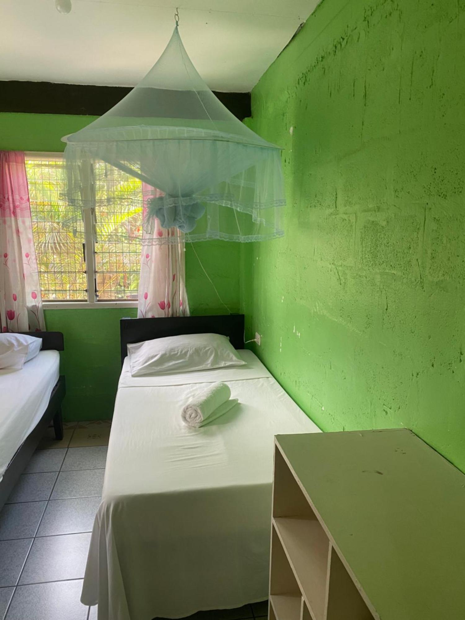 Island Home Honiara Exterior photo